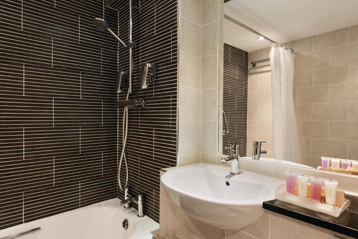 Suitetrails - Riverside Hotel