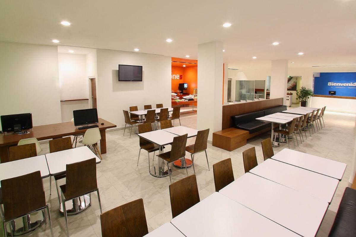 One Queretaro Plaza Galerias - Housity