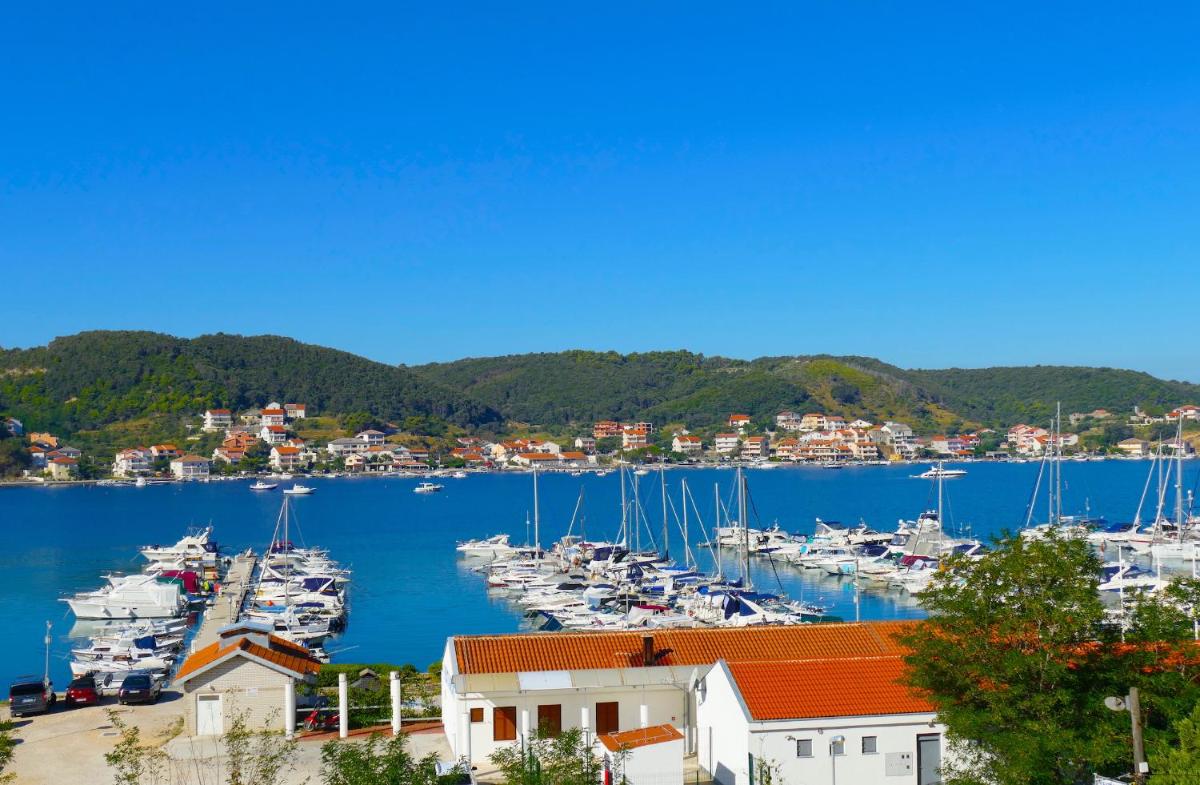 B&B Garni Toni - Housity