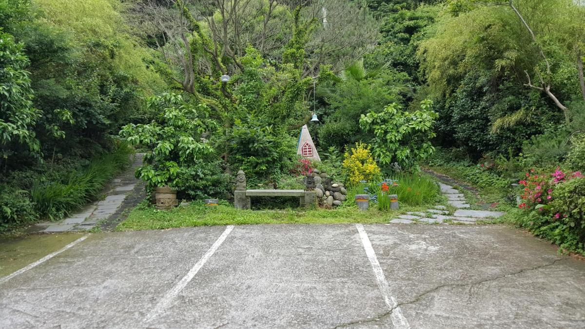 Dreaming Forest Pension Seogwipo - Housity