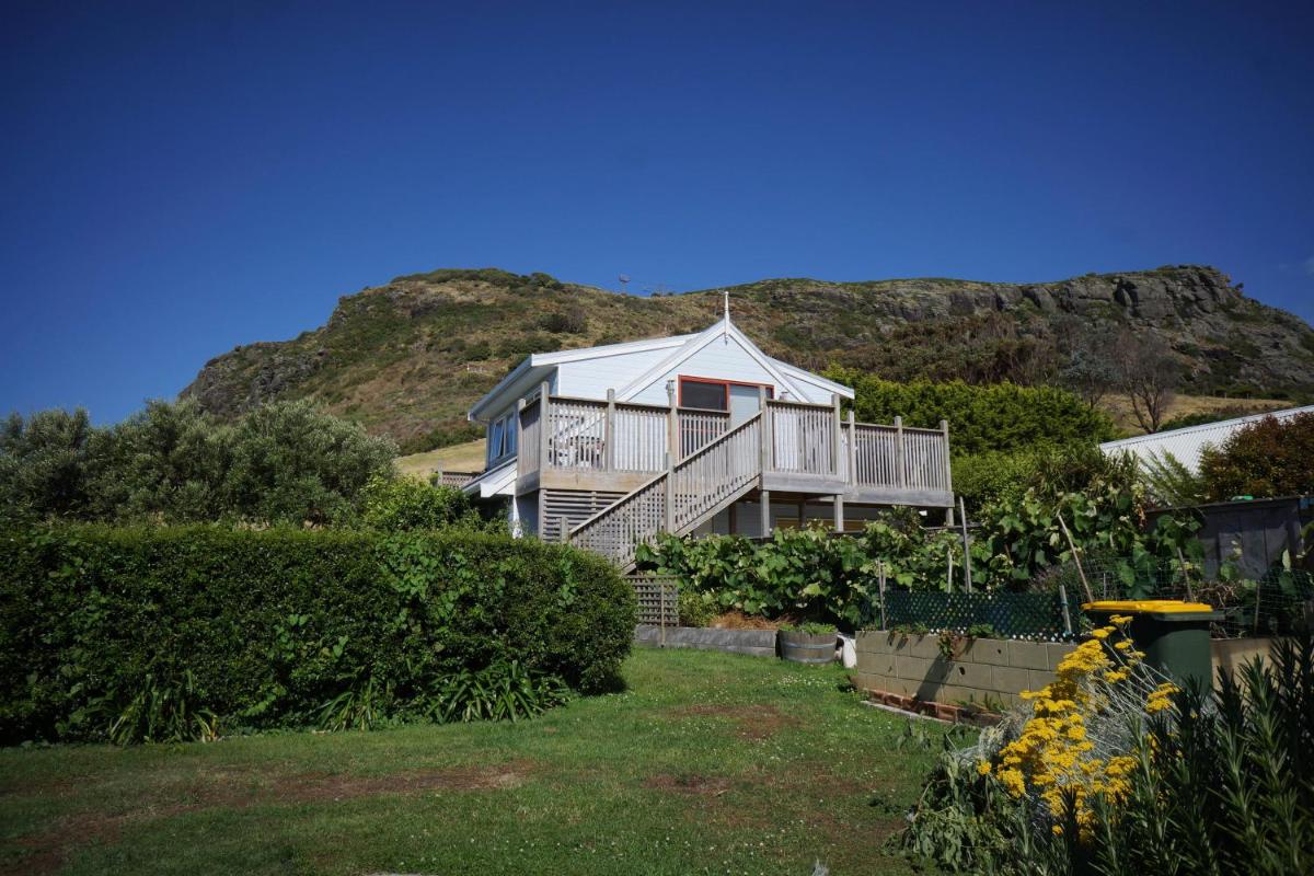 @ the beach & not quite @ the beach Holiday Cottages - Stanley - Housity
