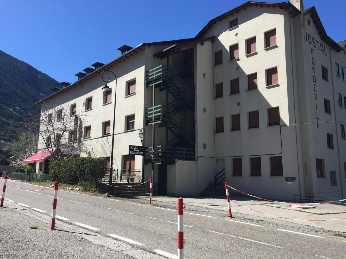 Hostal Fondevila - Housity