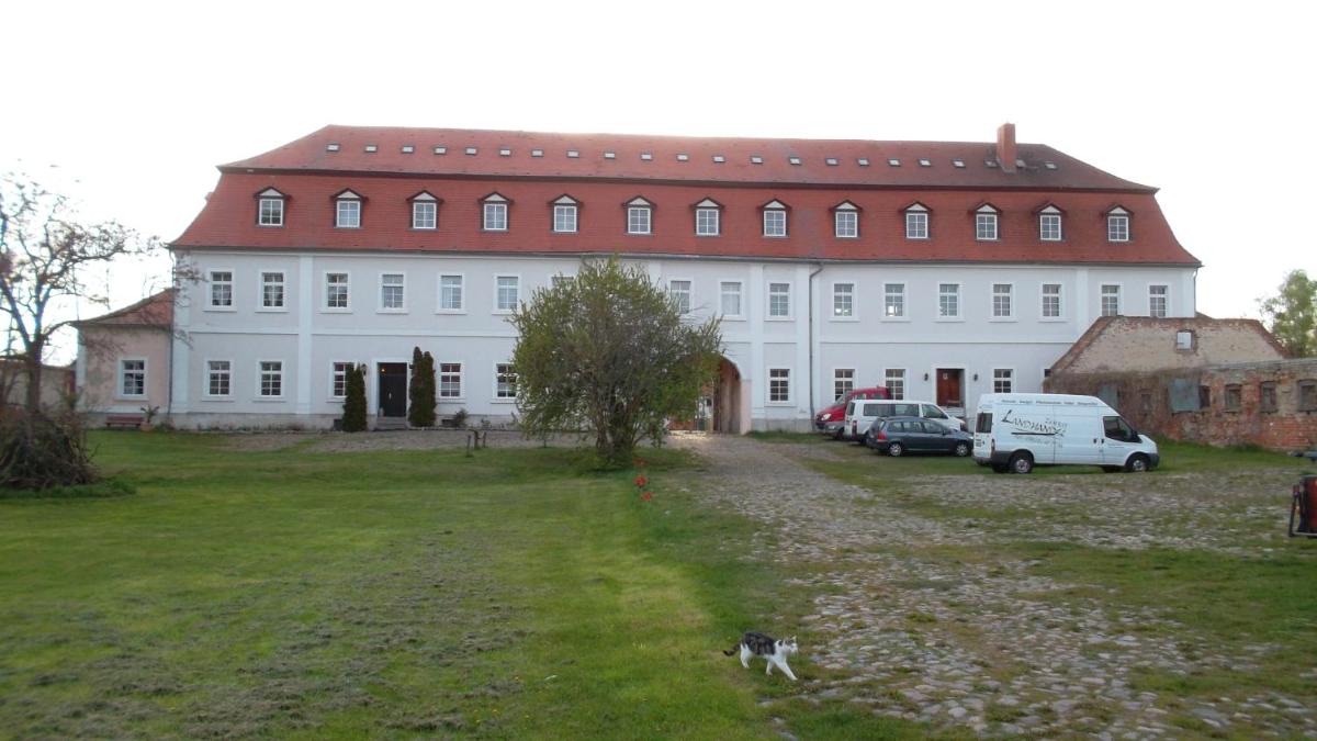 Domäne-Badetz - Housity
