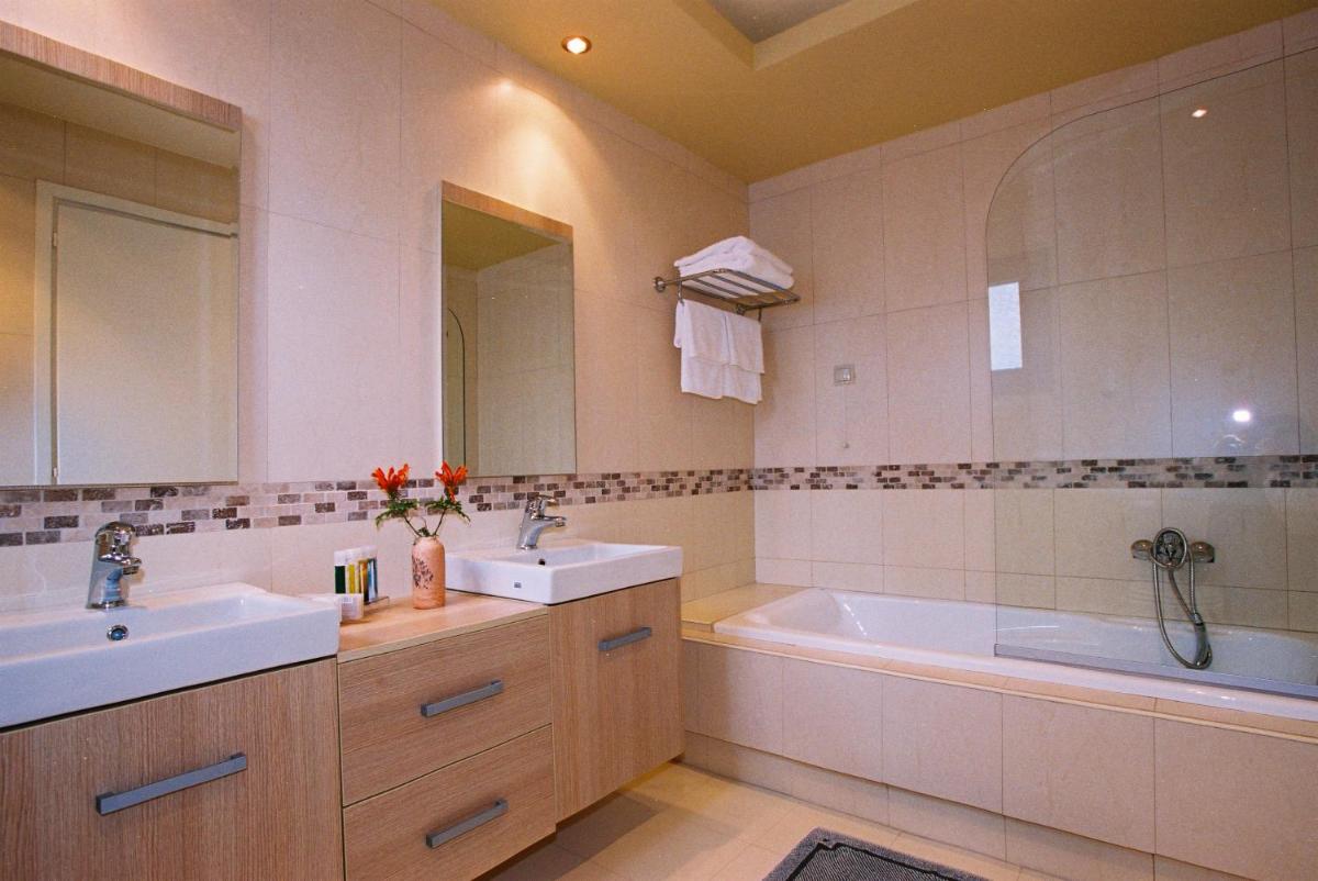 Lemnos Village Resort Hotel - Housity
