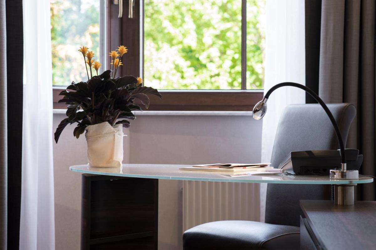 Land & Golf Hotel Stromberg - Housity