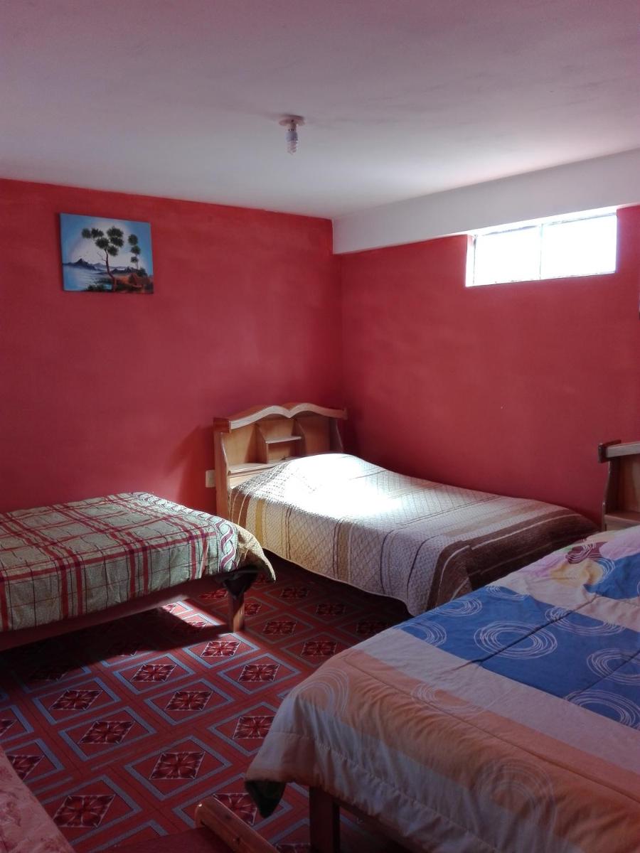 Hostal Puerto Alegre - Housity