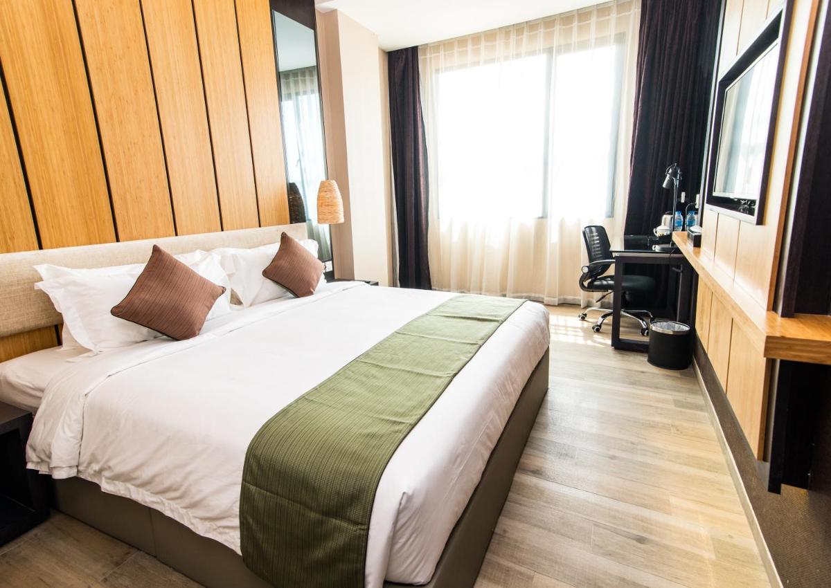 ESKA Hotel - Housity