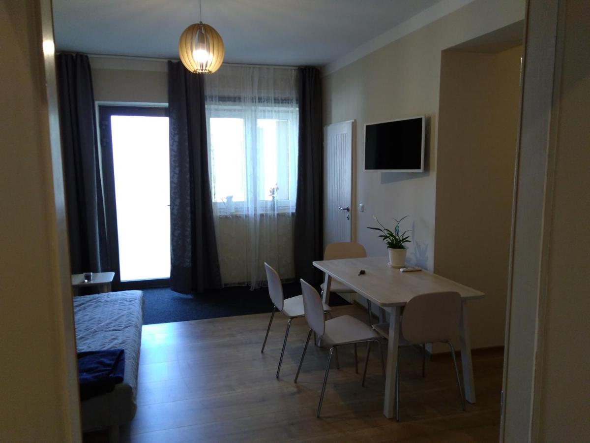 Sabines Apartments Ferienwohnungen - Hizvo