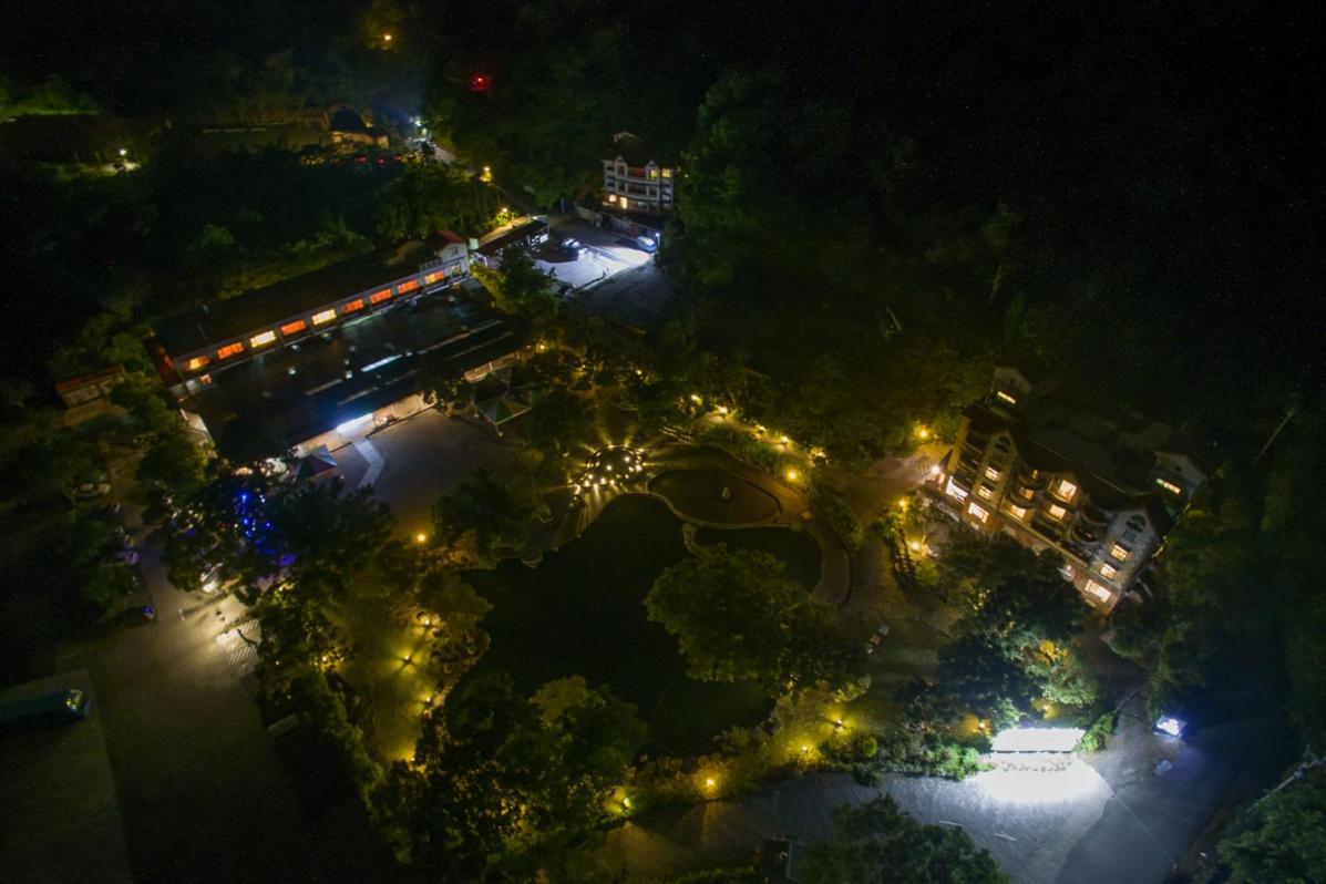 Tou-Cheng Leisure Farm Hotel - Housity