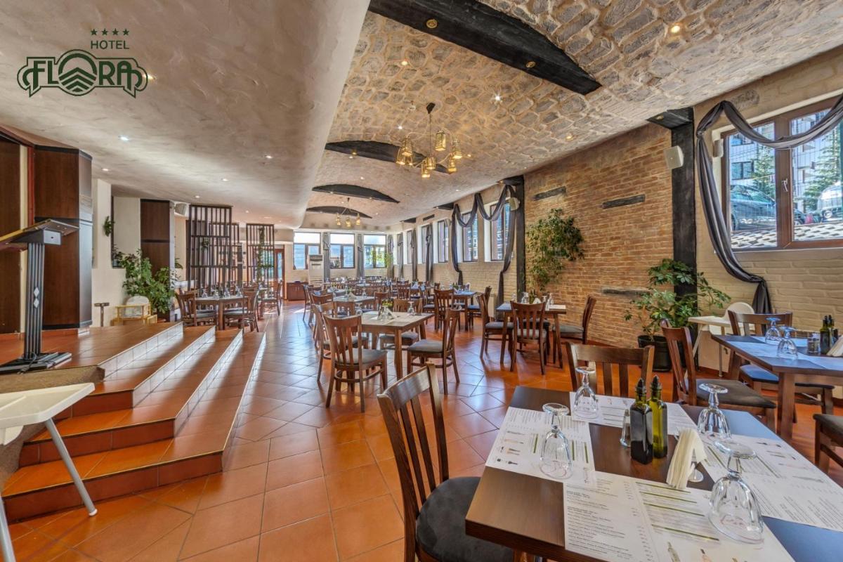 Flora Hotel - Housity