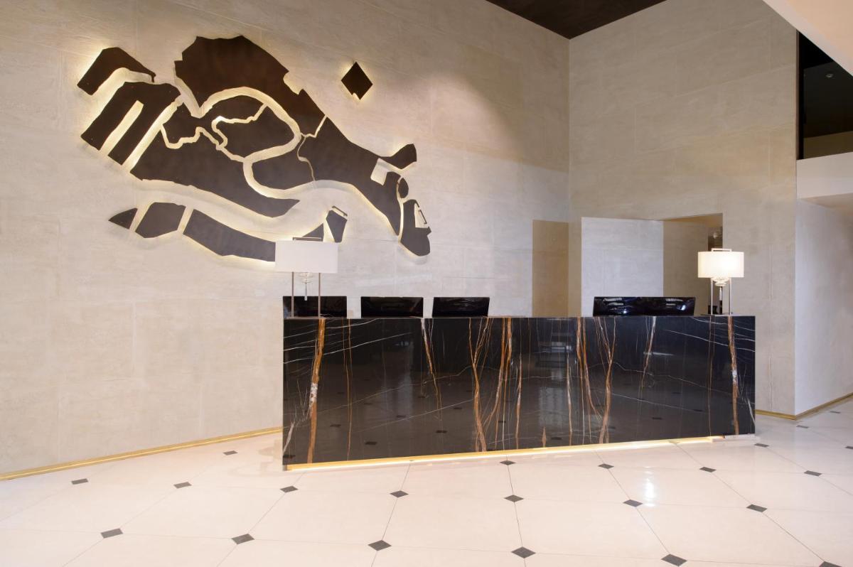 Palazzo Veneziano - Venice Collection - Housity