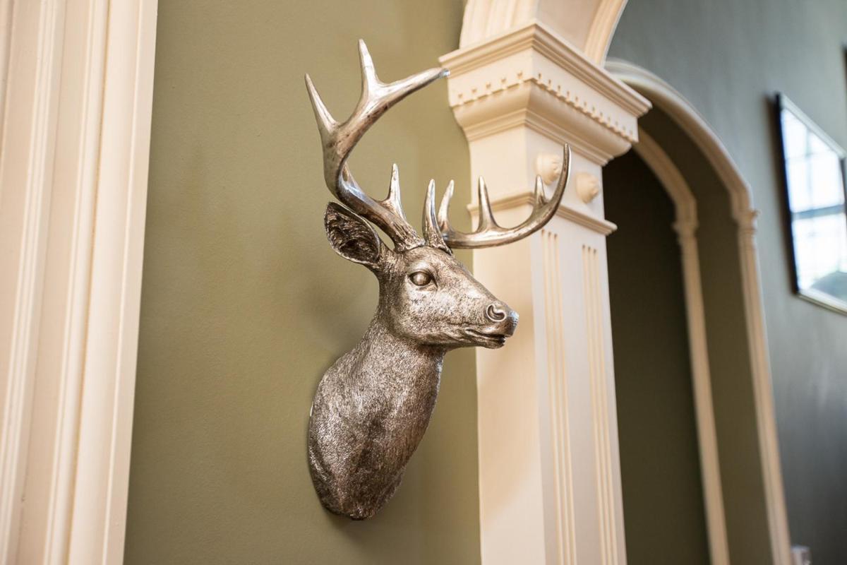 Chrialdon House - Housity