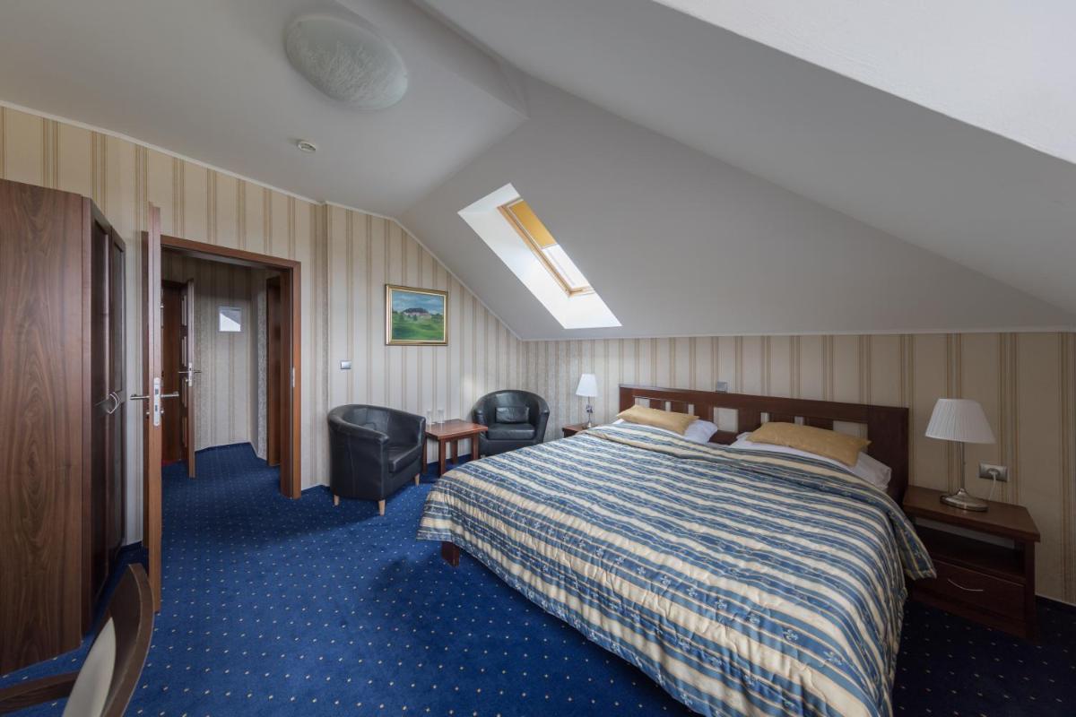 Hotel Krušnohorský Dvůr - Housity