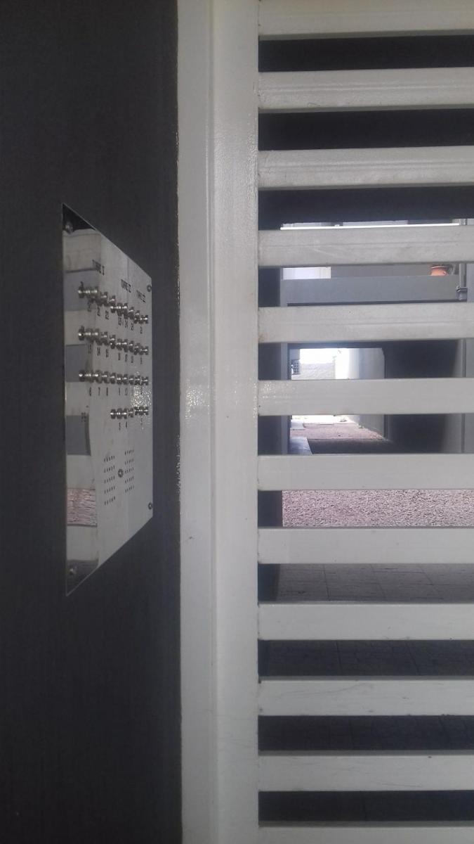 Dpto Viamonte con cochera y facturación - Housity