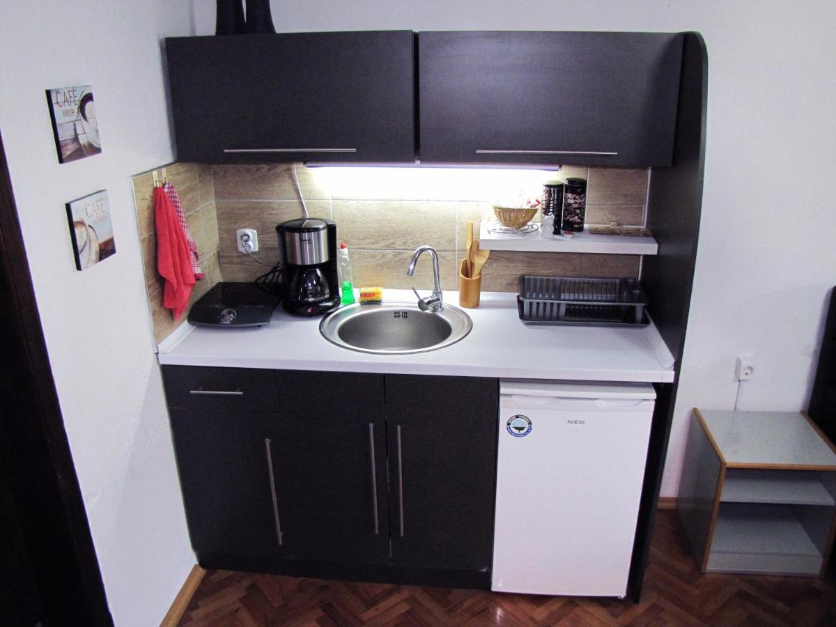 The House Apartments & Guest Rooms - Housity