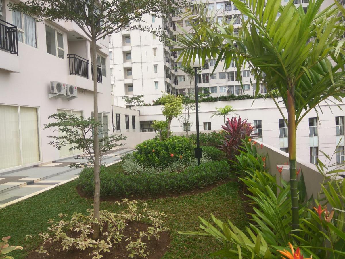 DSR Apartment Margonda Residence 5 - Housity