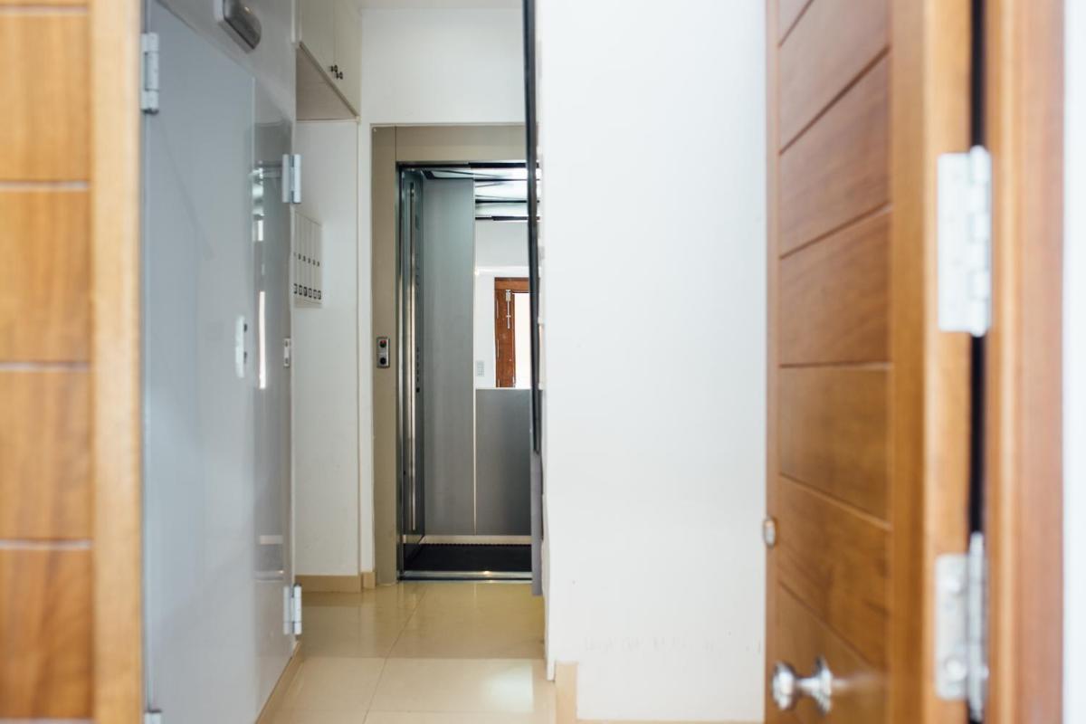 Botànic Apartaments - Housity