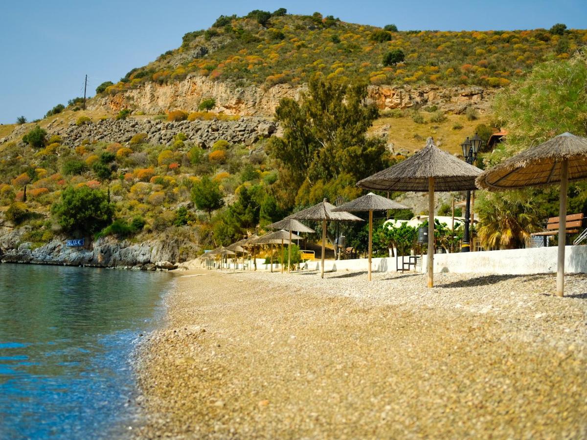Hotel Galaxias - Housity
