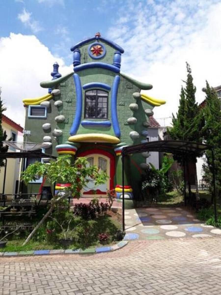 Suitetrails - Villa Kota Bunga NA2