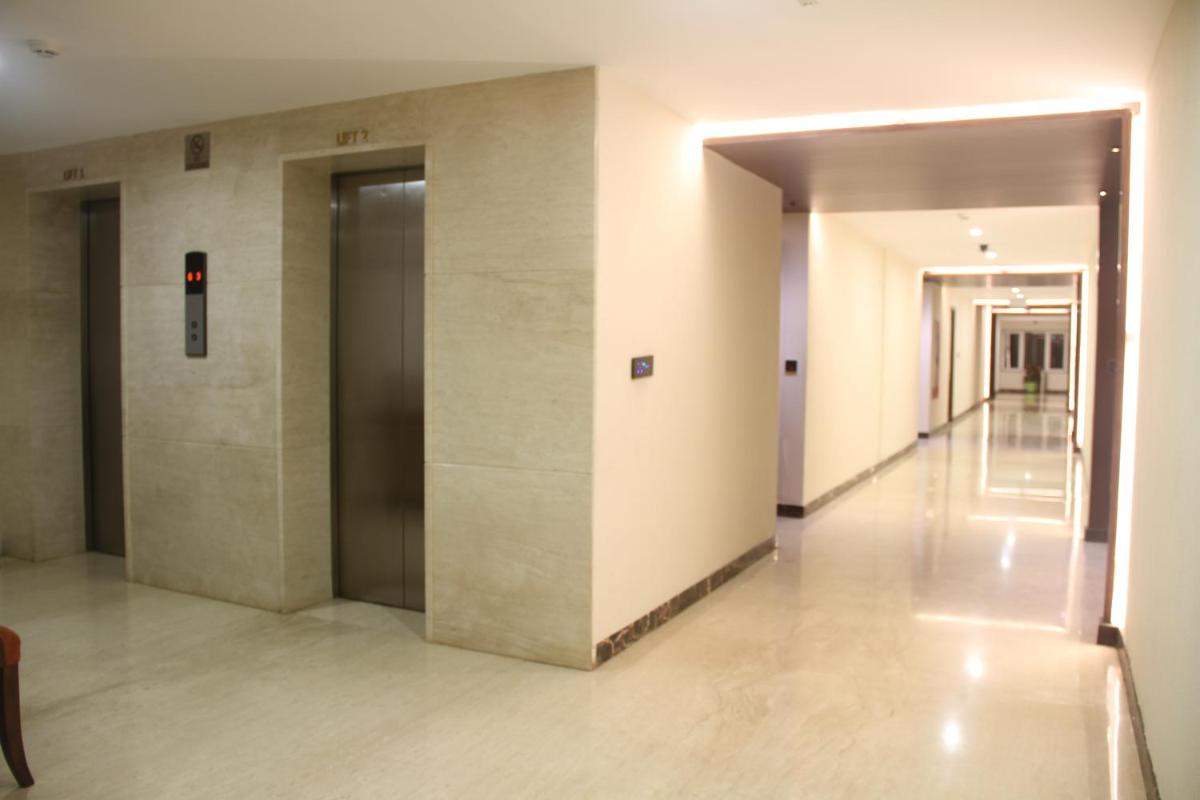 Lakshmi Hotel - Housity