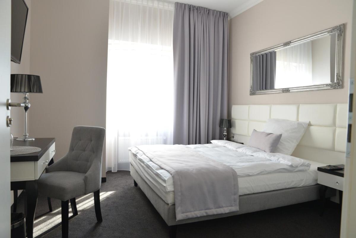Suitetrails - Hotel Villa Casino