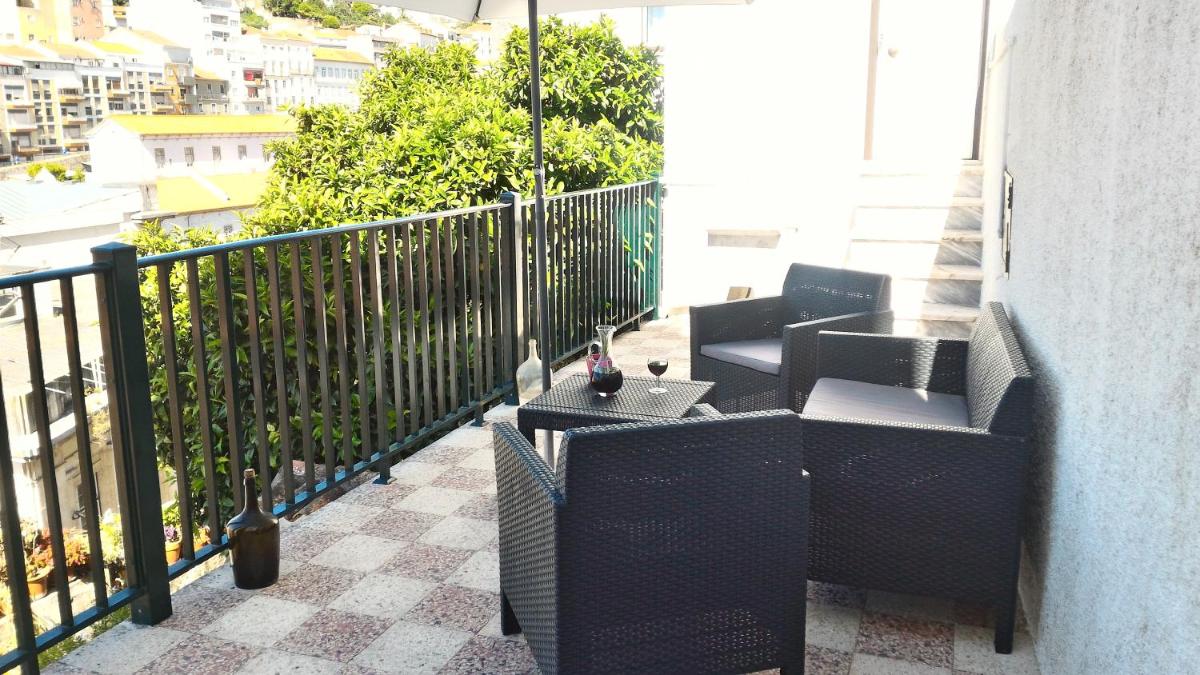 Apartment Rua Corpo de Deus in Coimbra - Housity