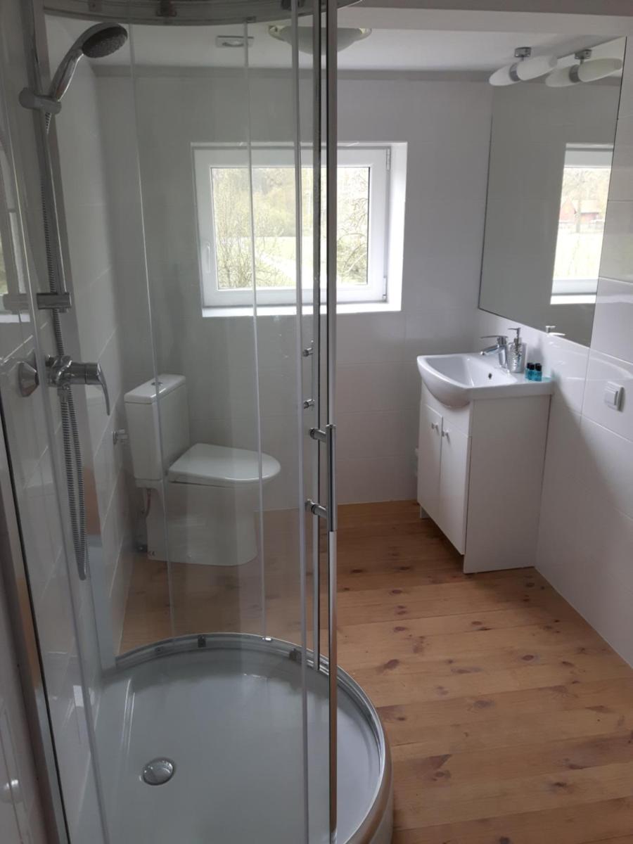 Pokoje Gościnne Pod Brzózką - Housity