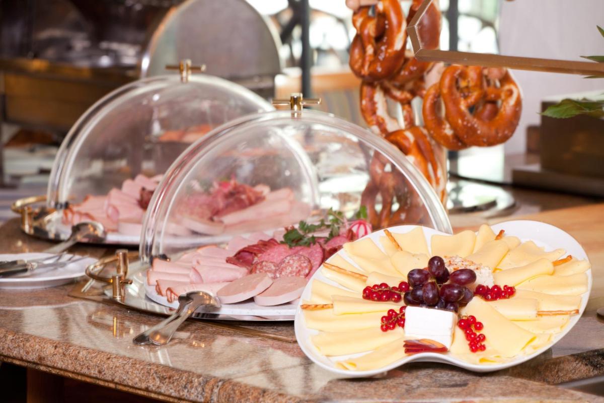 Essen im Hotel oder in der Nähe