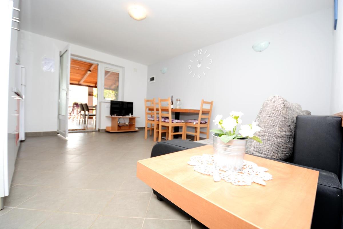 Apartments Katarina - Housity