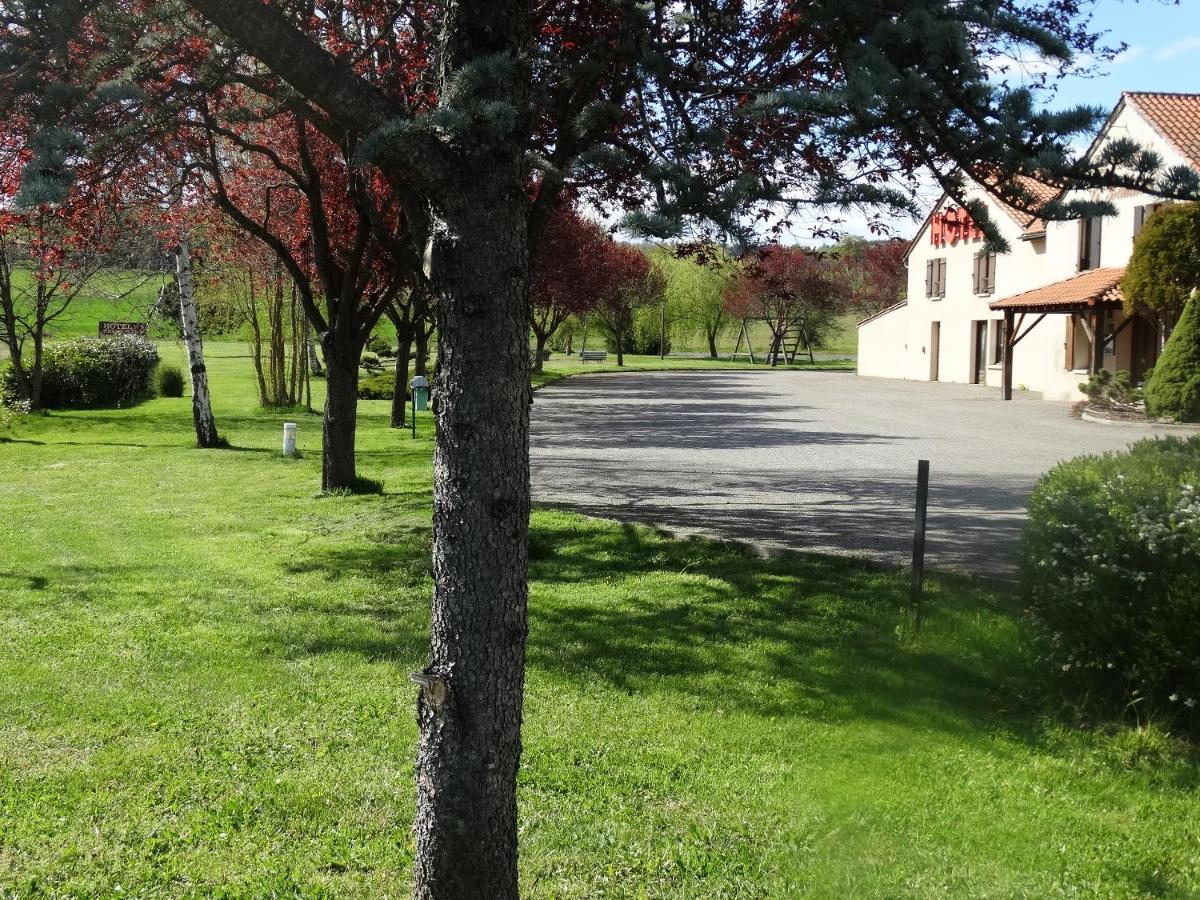 Jardin de l'établissement Maison Legate "Hôtel Le Baudiere & Spa"