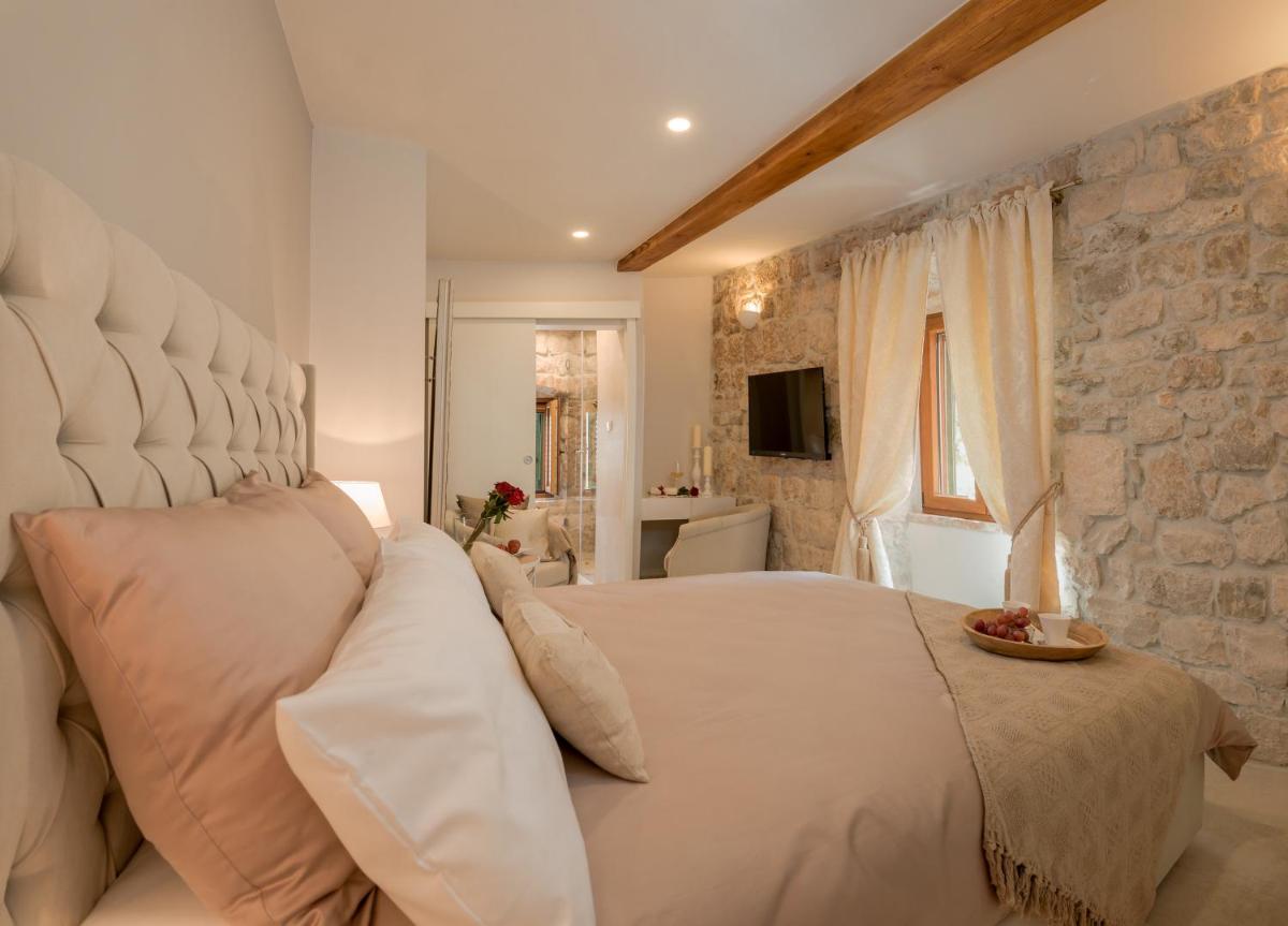 Jupiter Lux Rooms - AE1396 - Housity