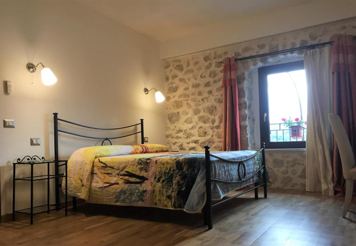 La finestra sul lago - Housity