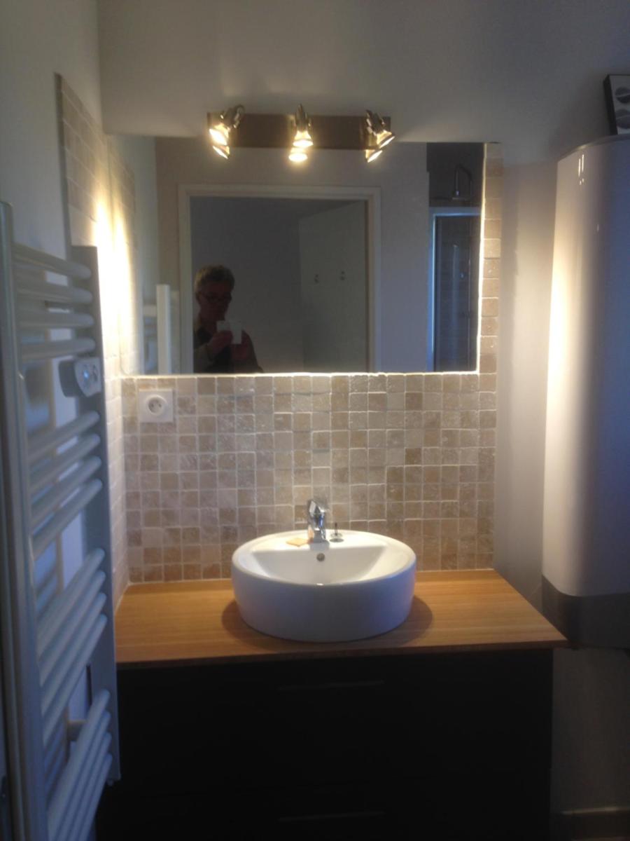 Gîte Hanna en Luberon - Le Boisset de St Martin de Castillon - Housity
