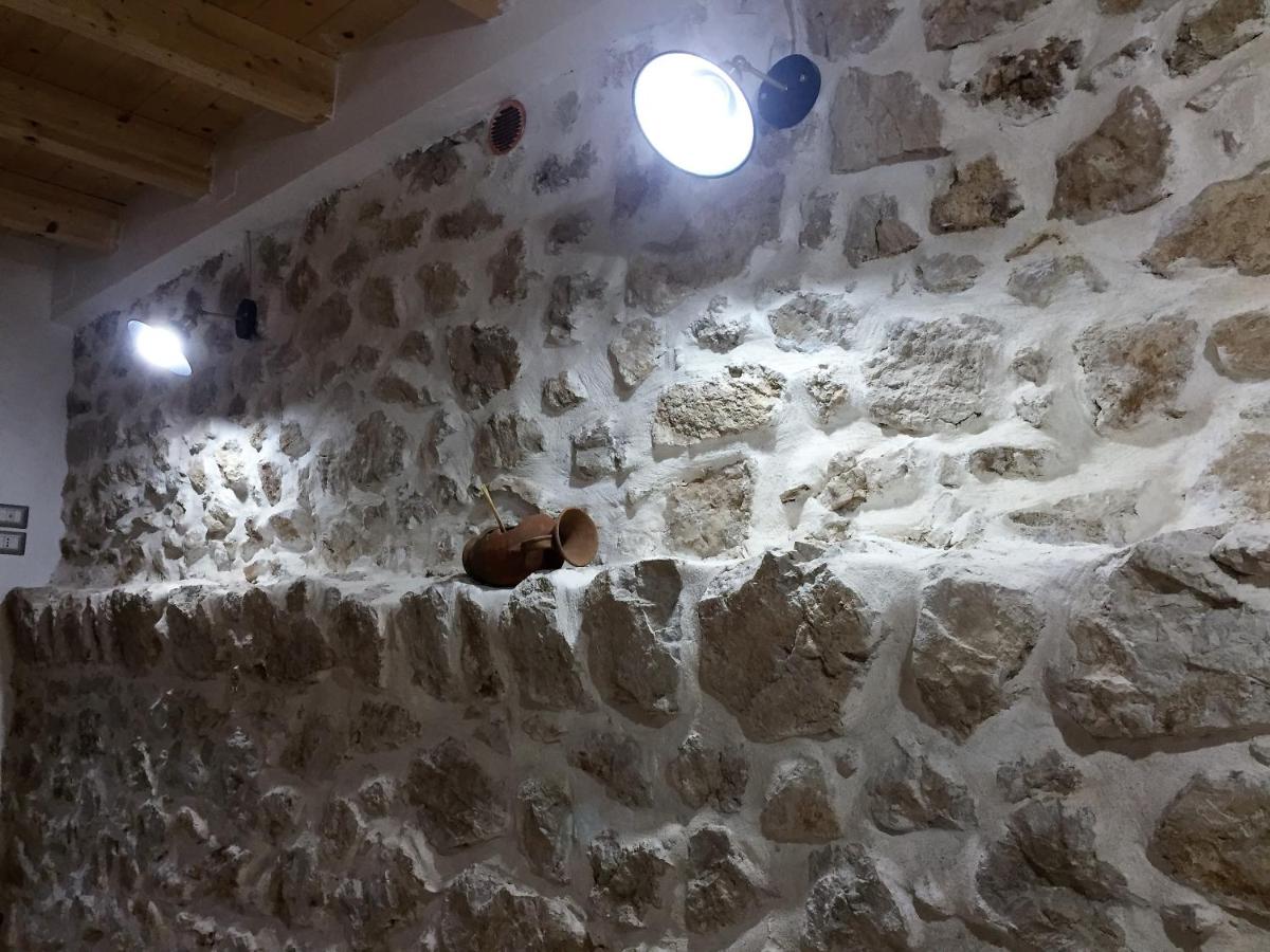 La finestra sul lago - Housity