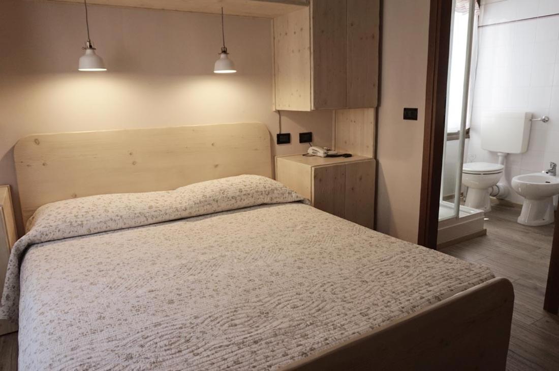 Hotel Gabriella - Housity
