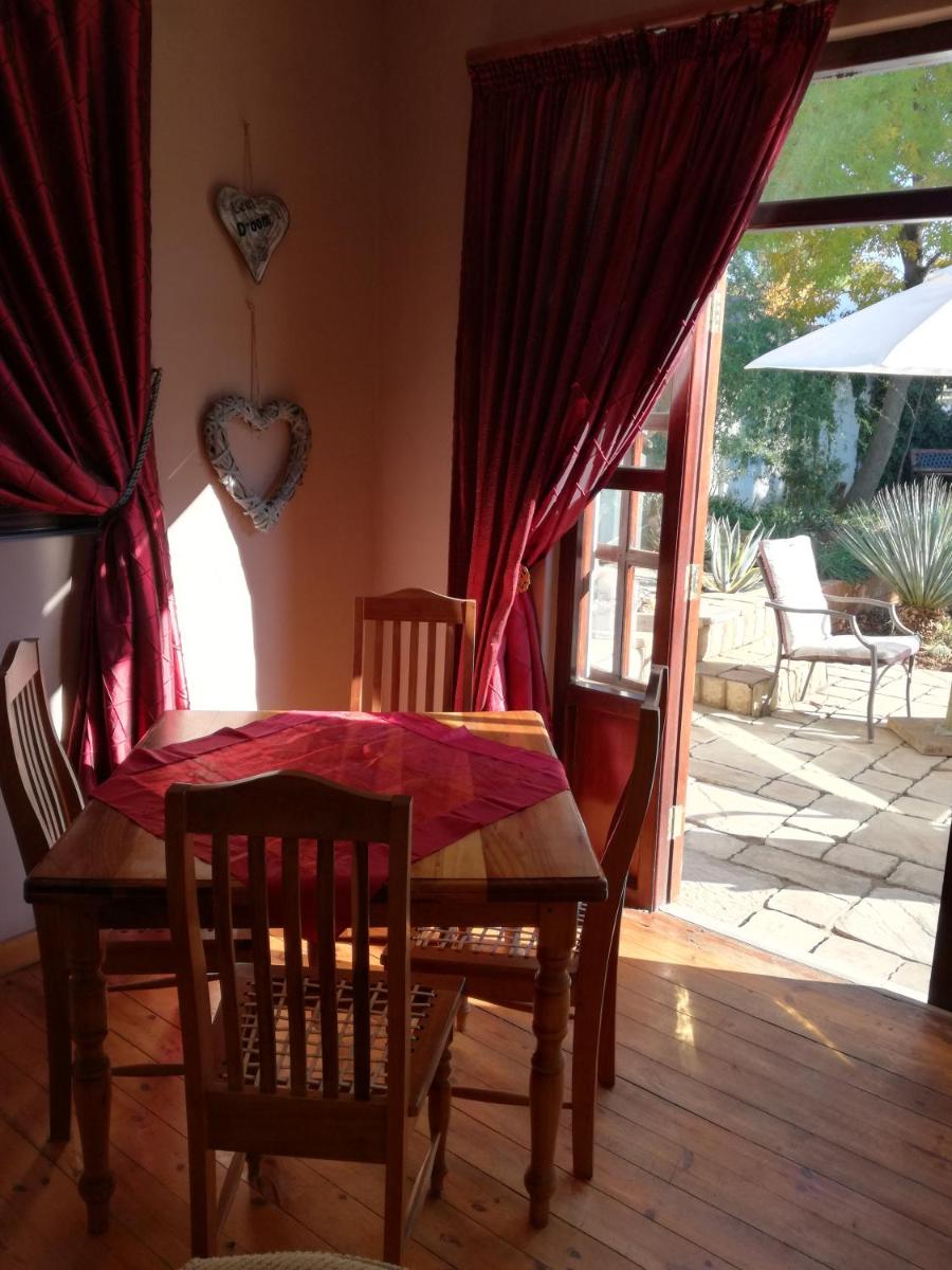 DeKat Self Catering - Housity