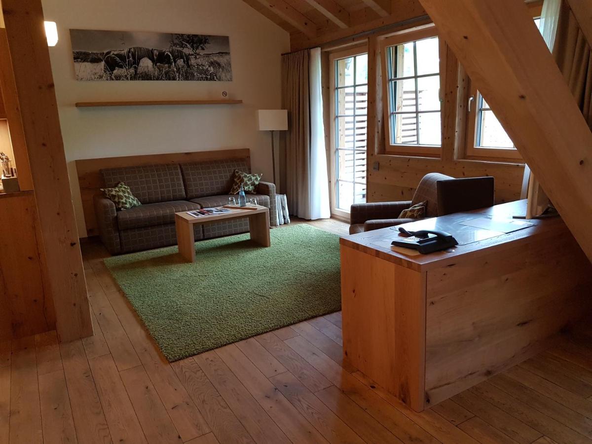 Ein Sitzbereich in der Unterkunft Gästehaus der Geroldsauer Mühle