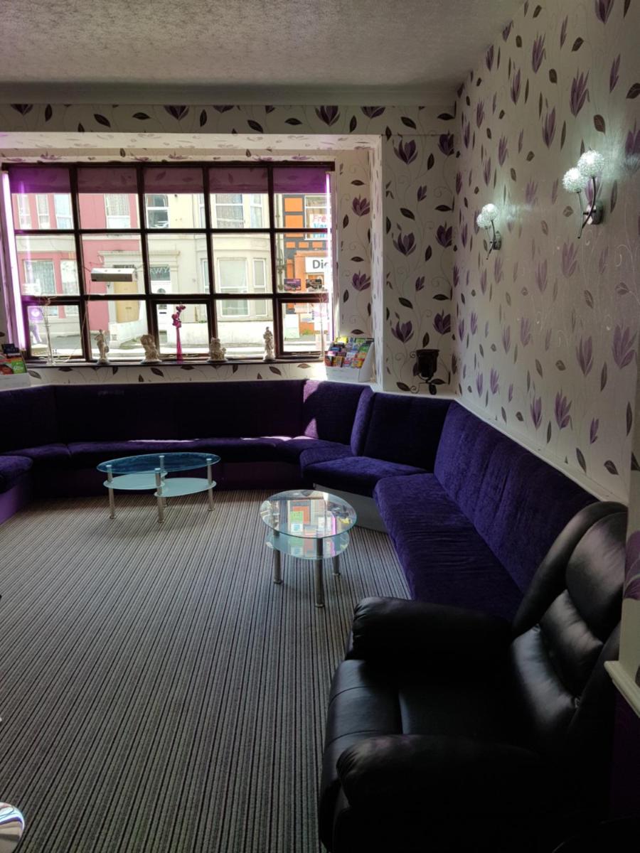 The Trentham Hotel - Housity