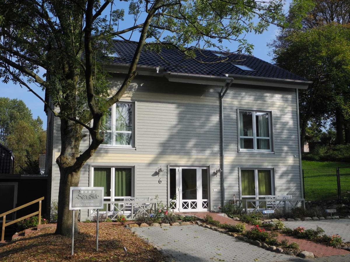 SEASIDE APARTMENTS - SUNNY BLUE - Hizvo