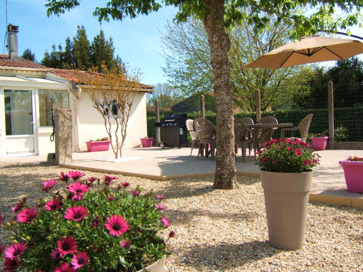 Gîte L'Hirondelle - Housity