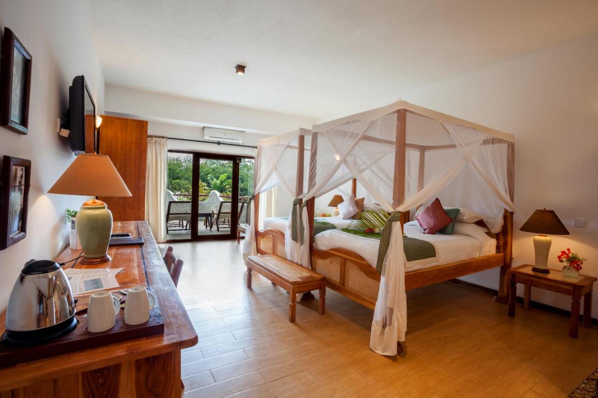 Suitetrails - Ocean Village Club (Adults Only)