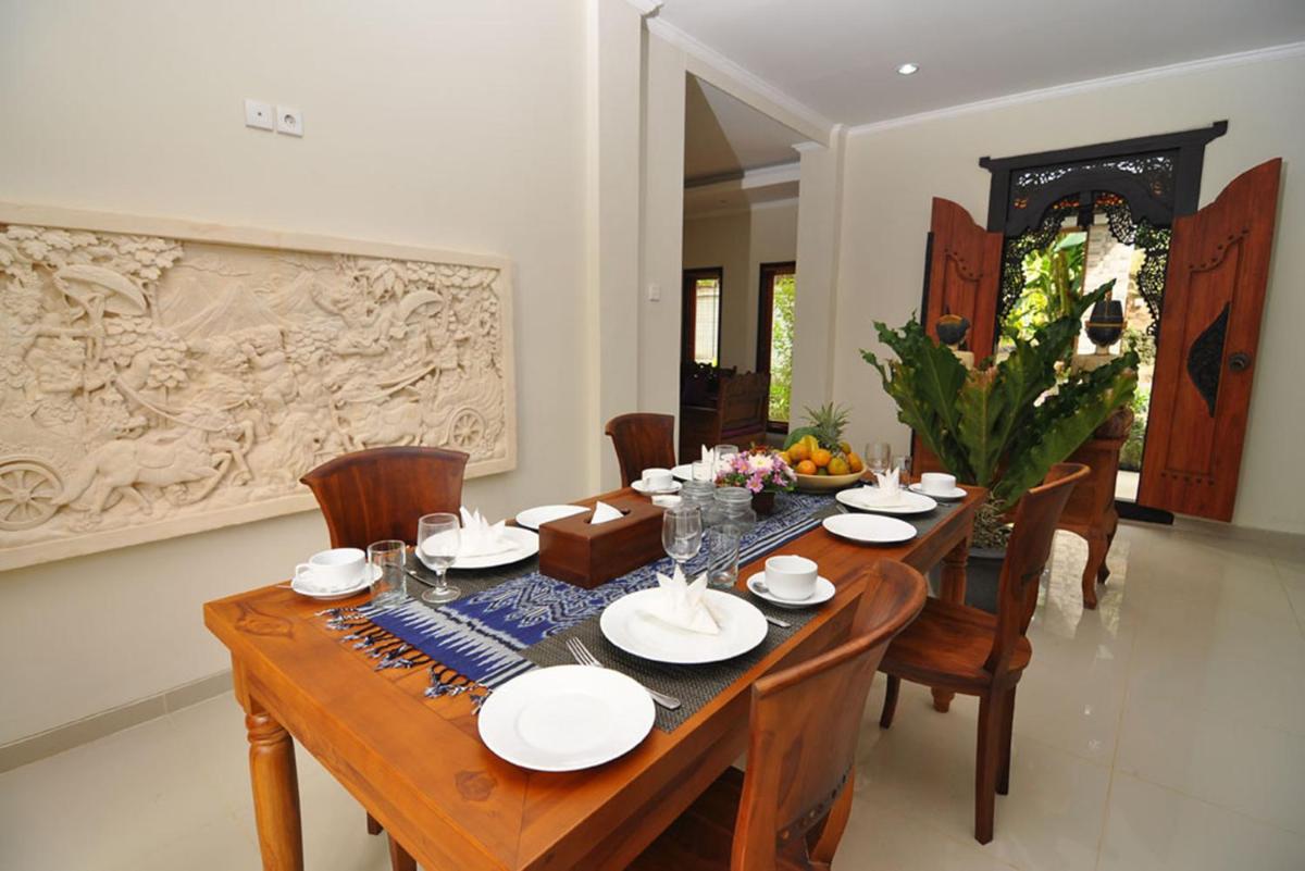 Kandava Villa - Housity