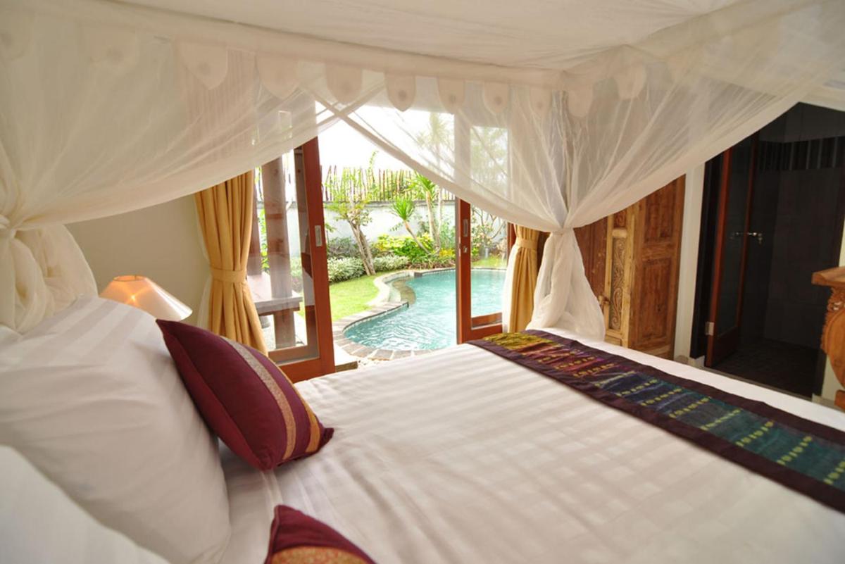 Kandava Villa - Housity