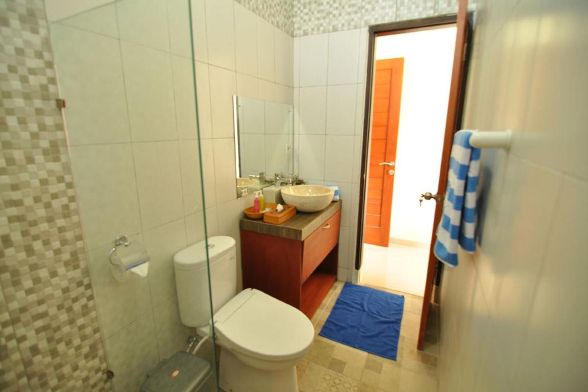 Kandava Villa - Housity