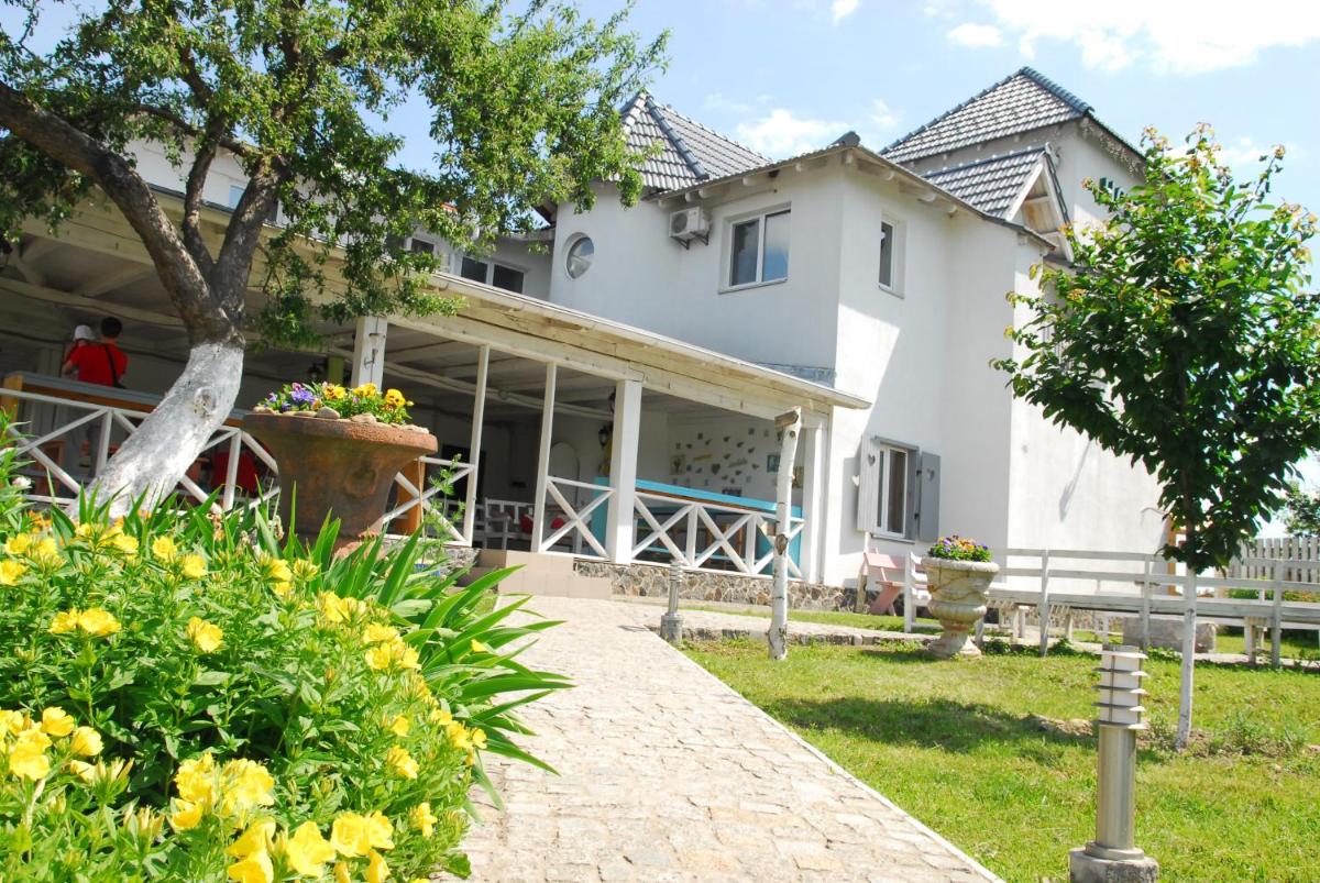 Maison Blanche Ecohousе - Housity