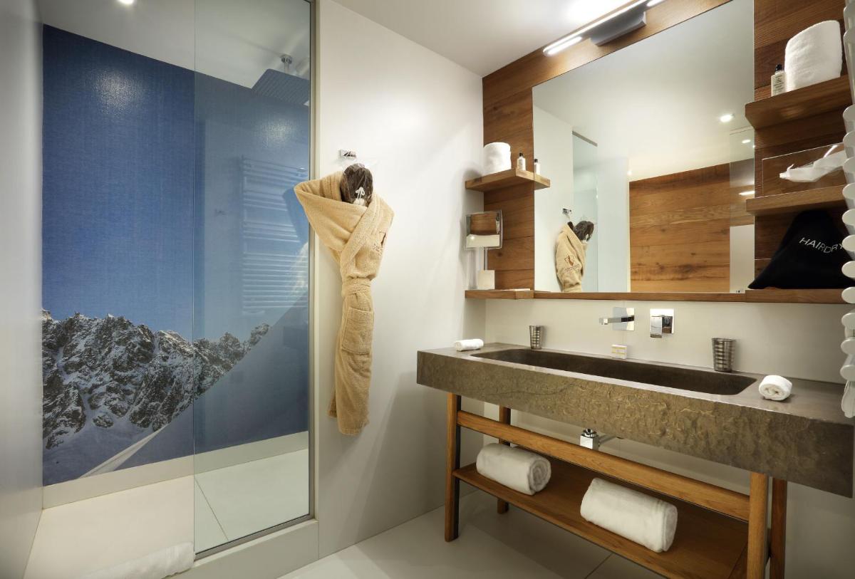 Salle de bains dans l'établissement Hotel Pashmina Le Refuge