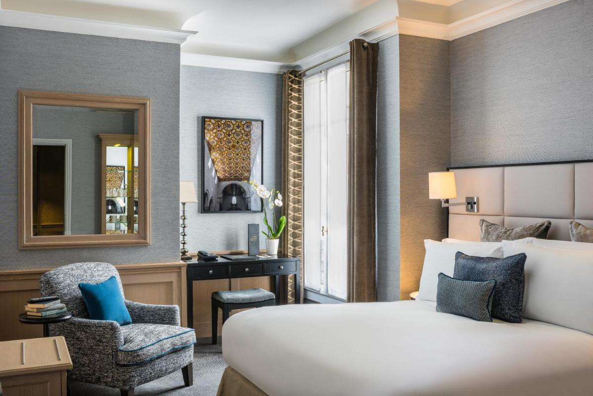 Un ou plusieurs lits dans un hébergement de l'établissement Sofitel Paris Baltimore Tour Eiffel