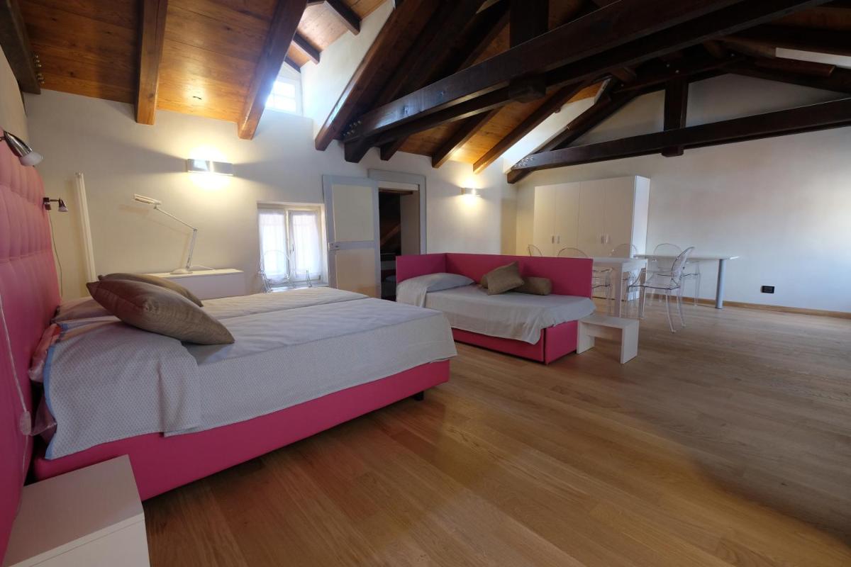 Palazzo Sacco Hostello Fossano - Housity