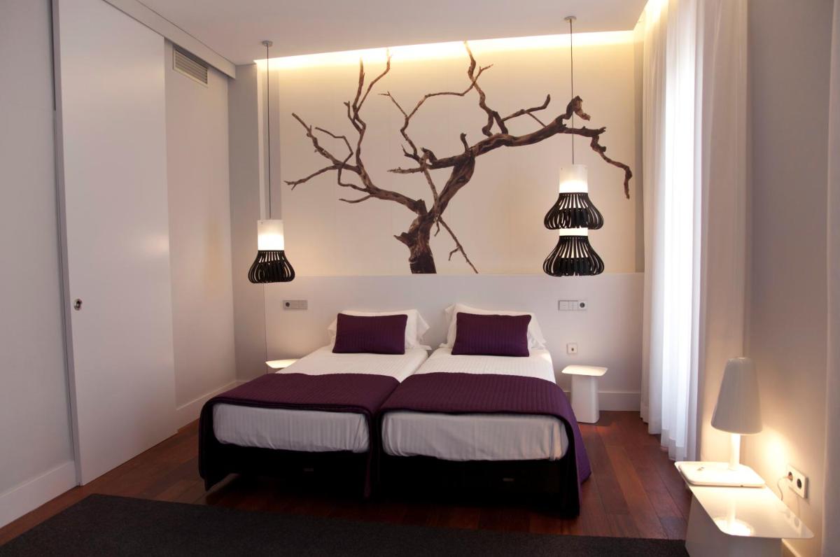 Khu Hotel - Housity
