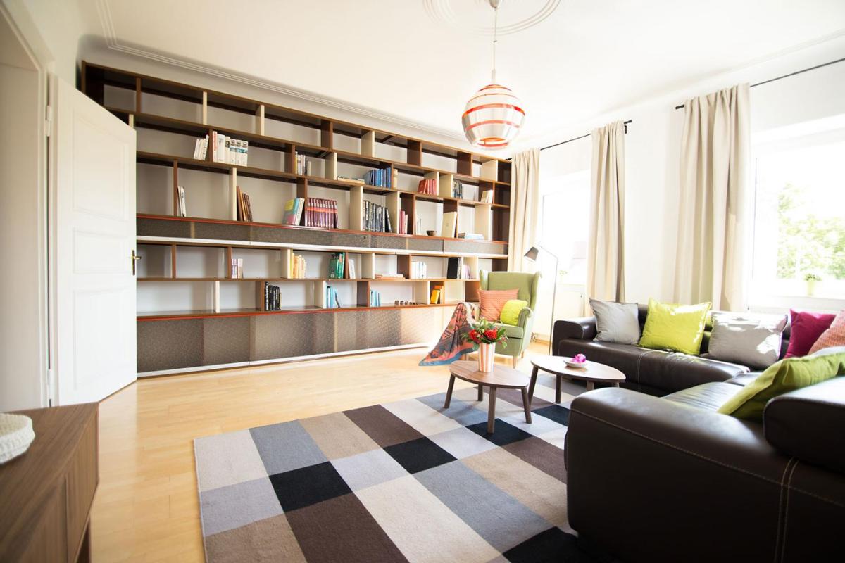 Gunther49 - Housity